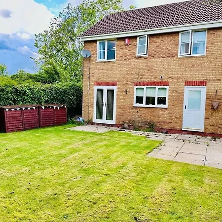 Luxury 4 Bed House In Coventry Vila Exterior foto